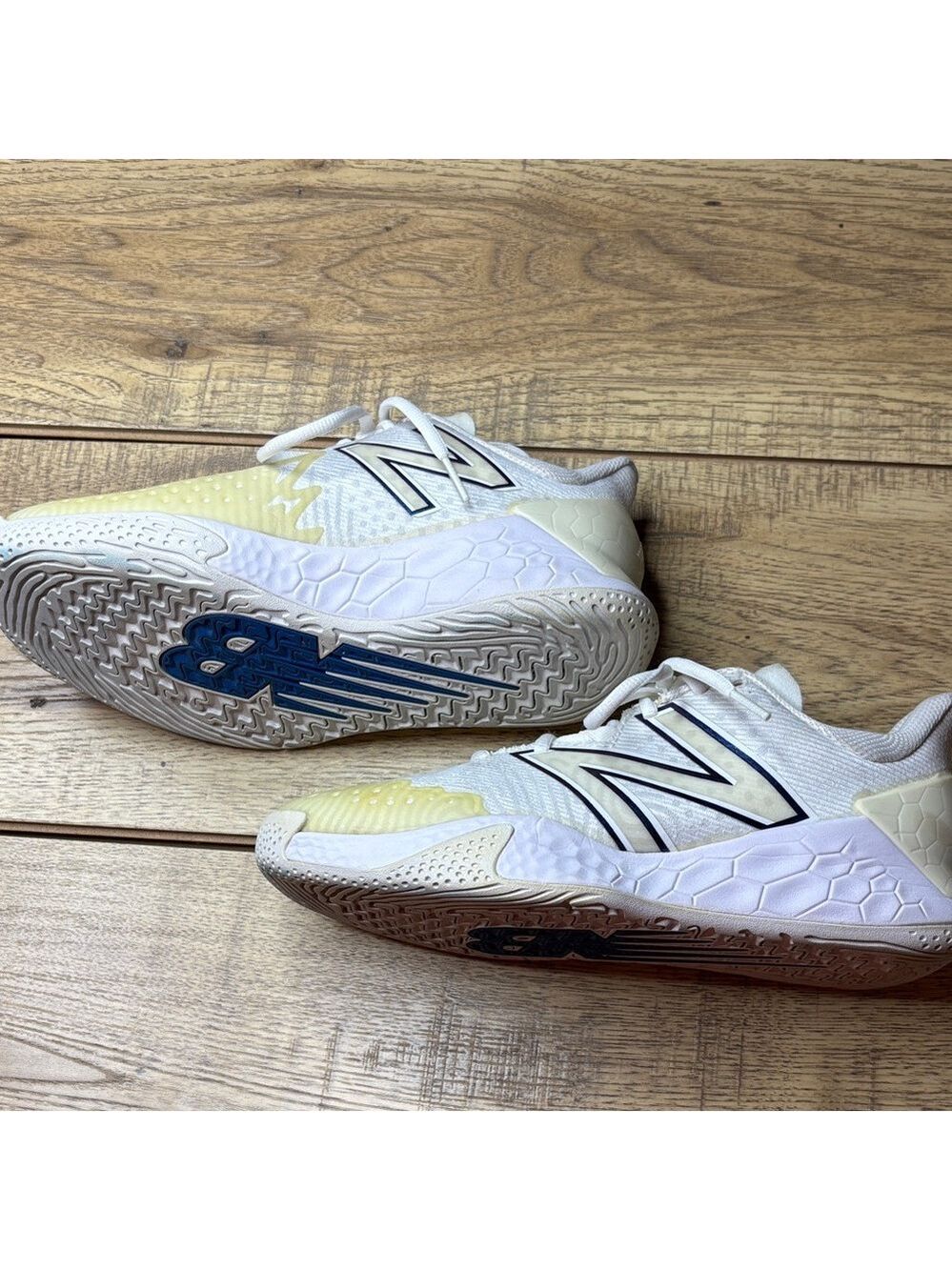 Women’s New Balance Fresh Foam Lav V2 Size 8.5 - Picture 5 of 8